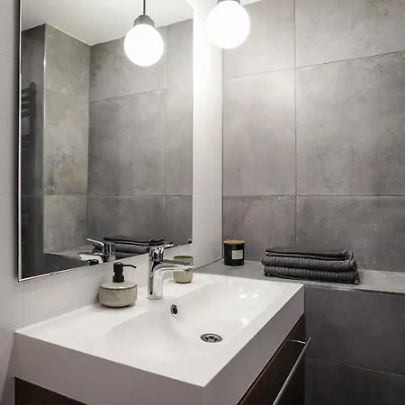 Ccc Apartment *
